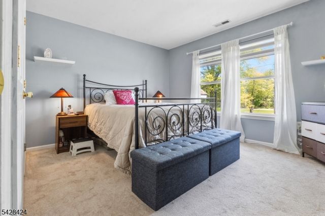 337 Boesel Ave, Manville Boro, NJ 08835