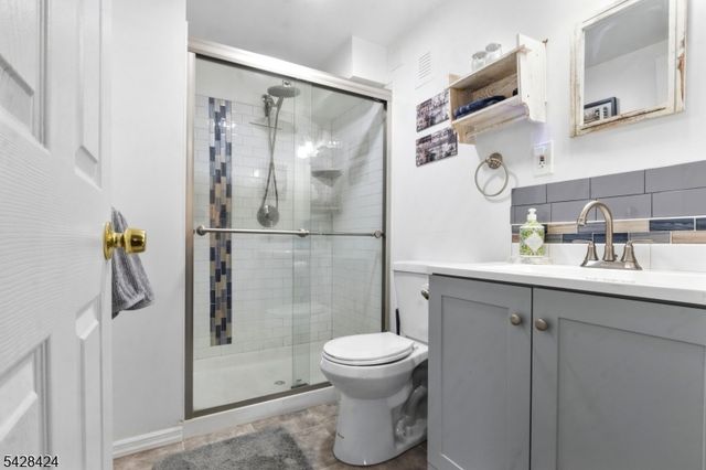 337 Boesel Ave, Manville Boro, NJ 08835