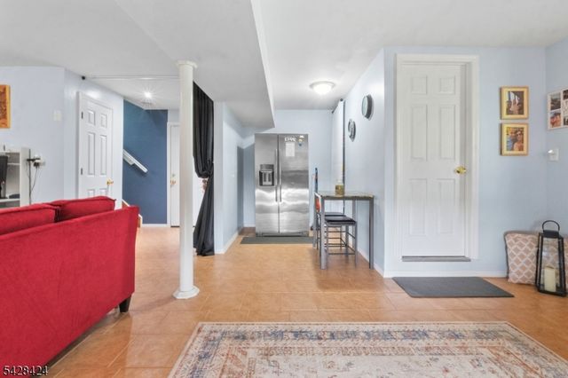 337 Boesel Ave, Manville Boro, NJ 08835