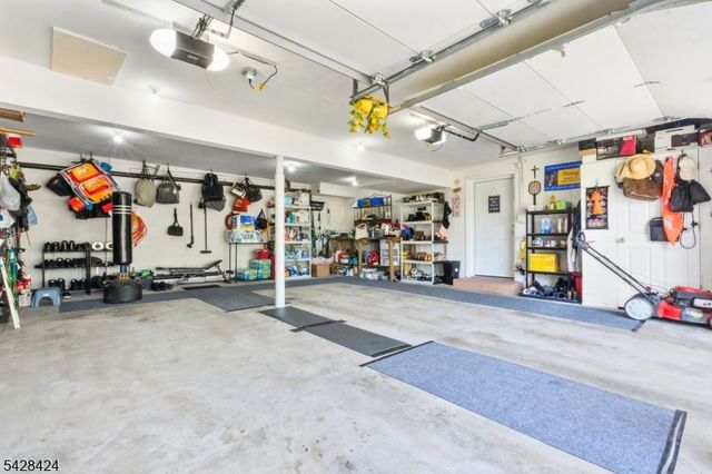 337 Boesel Ave, Manville Boro, NJ 08835