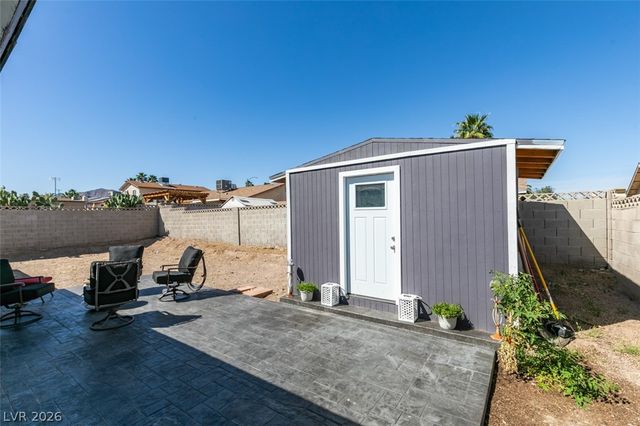 637 Valley View Circle, Henderson, NV 89002
