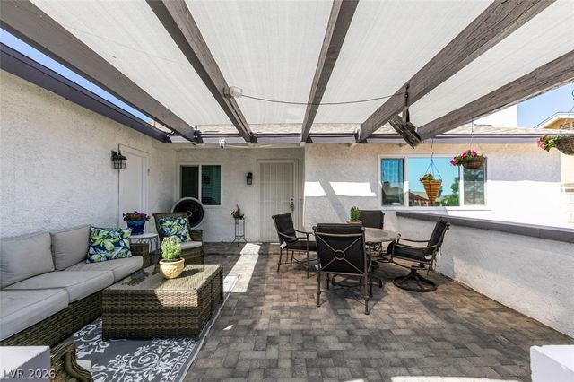 637 Valley View Circle, Henderson, NV 89002