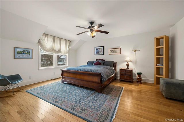 10 Old Jackson Avenue 48, Hastings-on-hudson, NY 10706