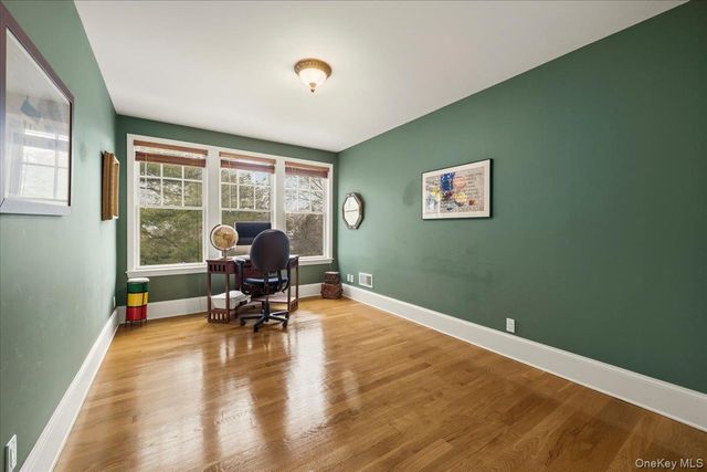 10 Old Jackson Avenue 48, Hastings-on-hudson, NY 10706