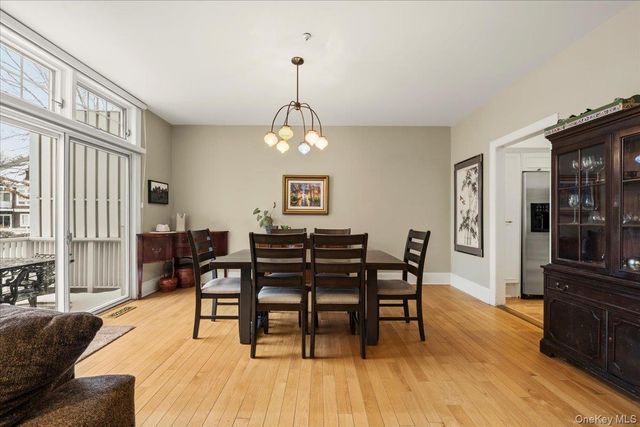 10 Old Jackson Avenue 48, Hastings-on-hudson, NY 10706