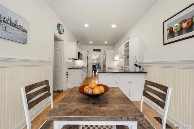 10 Old Jackson Avenue 48, Hastings-on-hudson, NY 10706