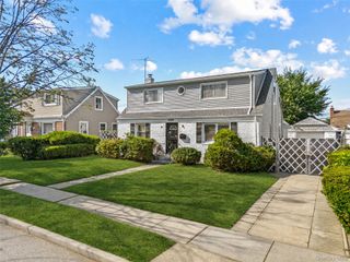 1588 Woodstock Street, Elmont, NY 11003