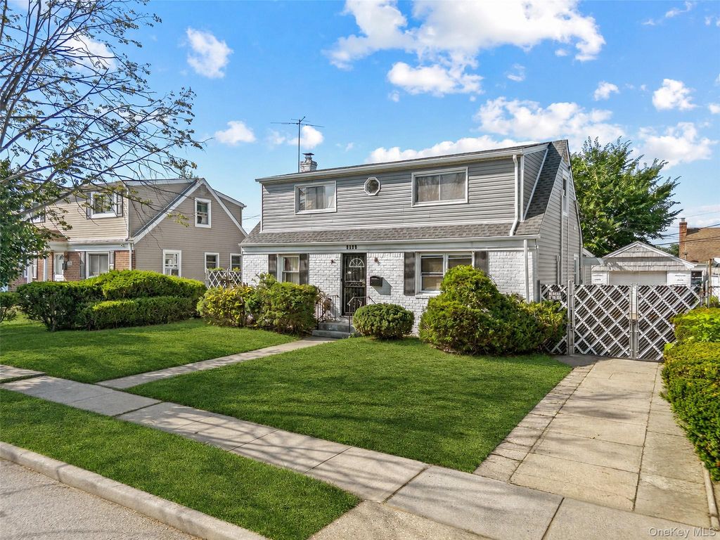 1588 Woodstock Street, Elmont, NY 11003