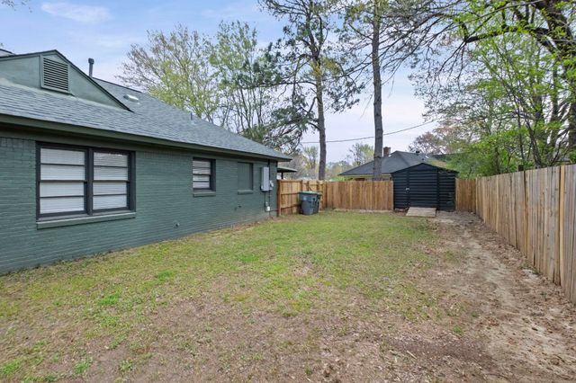 4995 PARKSIDE AVE, Memphis, TN 38117