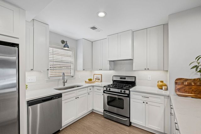 4995 PARKSIDE AVE, Memphis, TN 38117