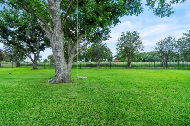 9827 Fm 2759 Road, Richmond, TX 77469