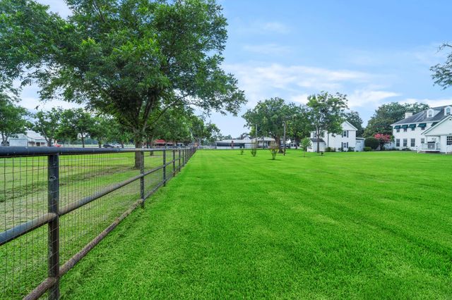 9827 Fm 2759 Road, Richmond, TX 77469