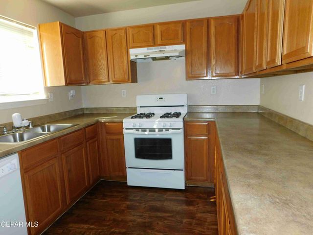 3408 BLUE EARTH Lane, D, El Paso, TX 79936
