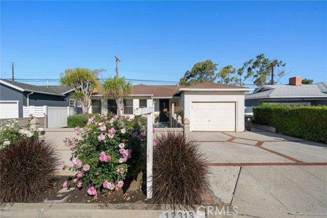 12313 Alberta, Culver City, CA 90230