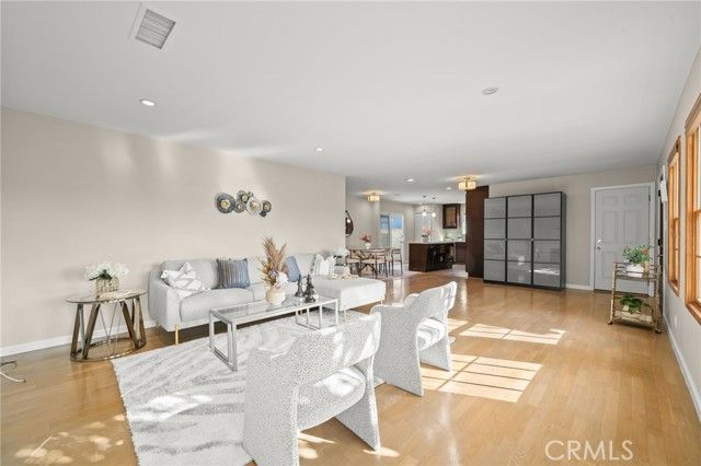 12313 Alberta, Culver City, CA 90230