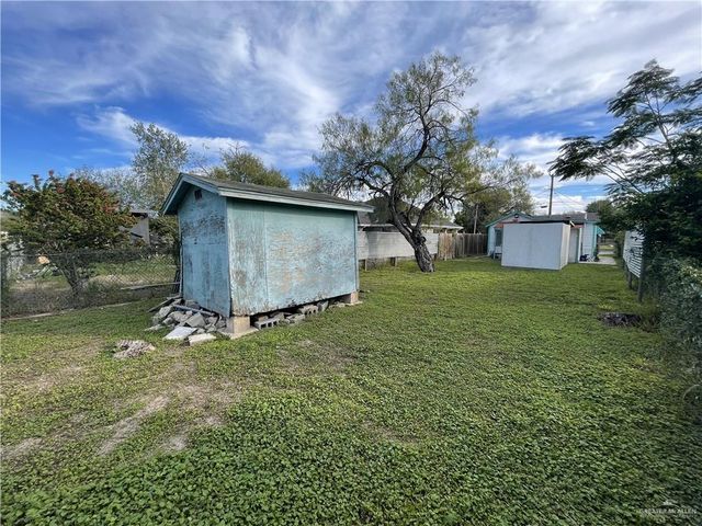 707 E Plaza Street, Weslaco, TX 78596