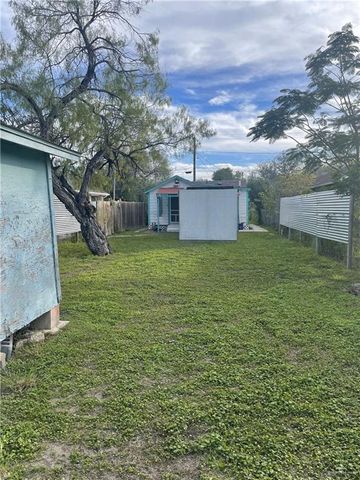 707 E Plaza Street, Weslaco, TX 78596