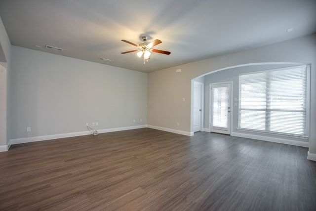 3308 Damsel Sauvage Lane, Lewisville, TX 75056