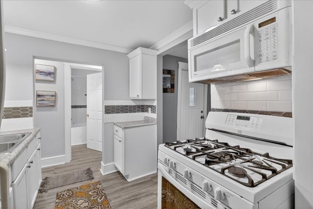 1238 Broadway, Benton Harbor City, MI 49022