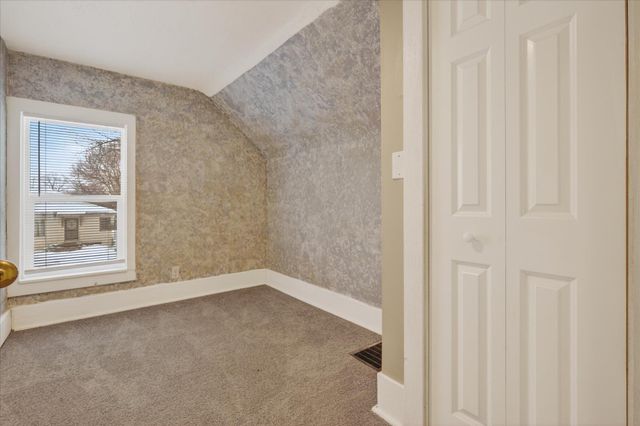 1238 Broadway, Benton Harbor City, MI 49022