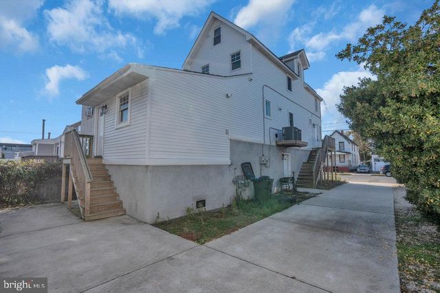113 W ROBERTS AVE, Wildwood, NJ 08260