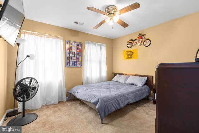 546 PALOMINO DR, Louisa, VA 23093