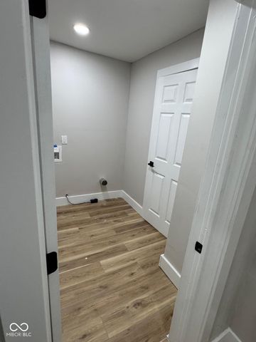 327 N Bradley Avenue, Indianapolis, IN 46201