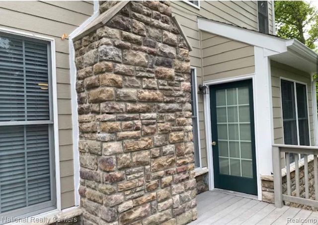 26175 Fieldstone Drive, Novi, MI 48374