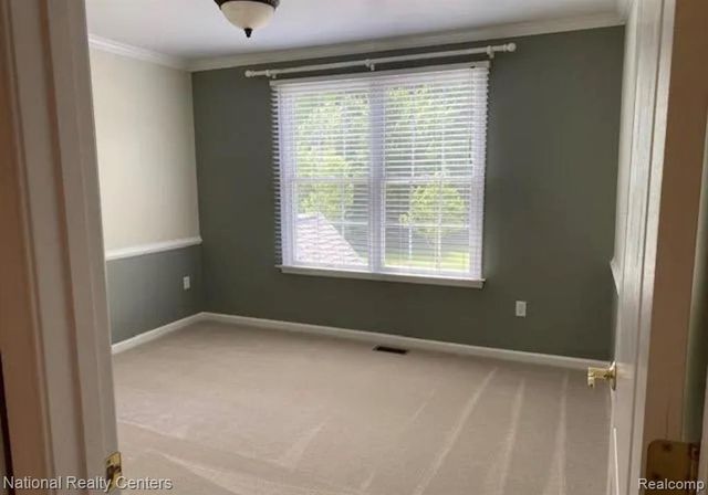 26175 Fieldstone Drive, Novi, MI 48374