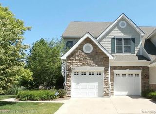 26175 Fieldstone Drive, Novi, MI 48374