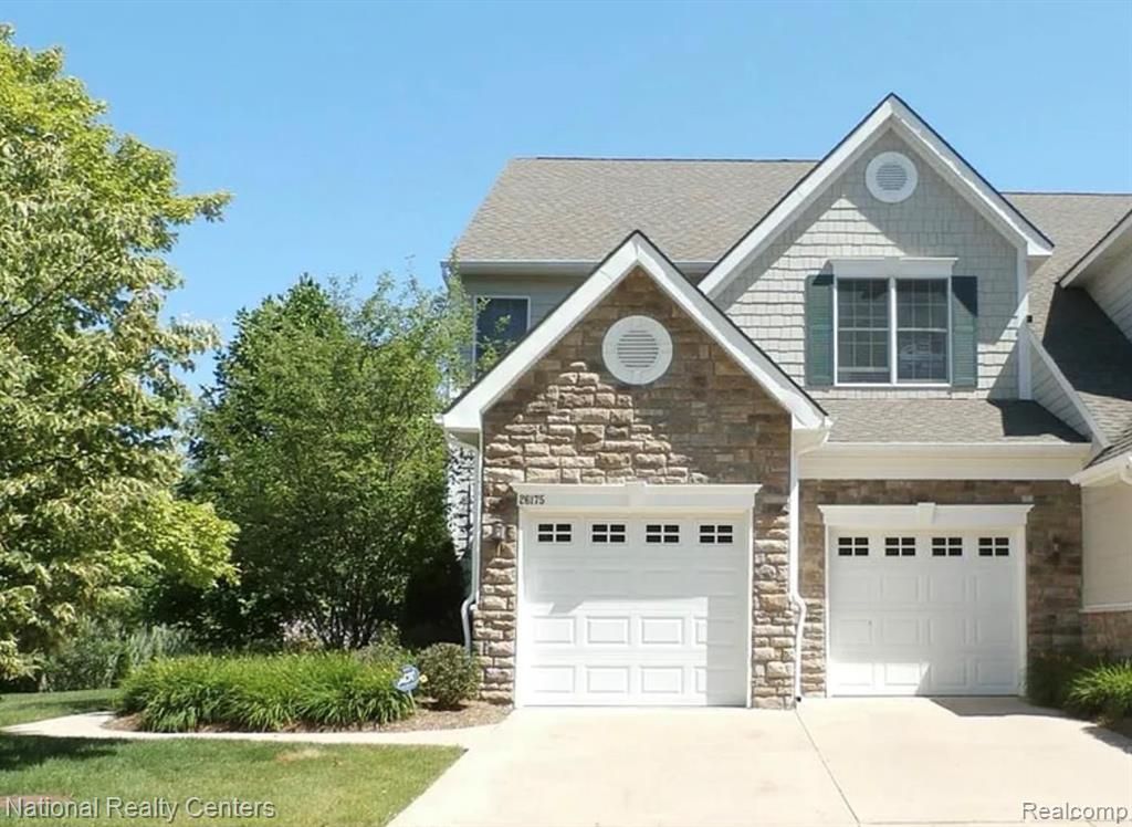 26175 Fieldstone Drive, Novi, MI 48374