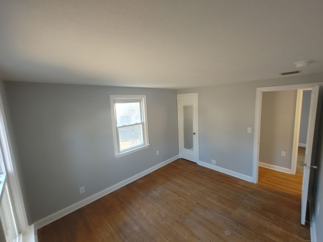 54 Greenwood Drive, Manchester, CT 06042