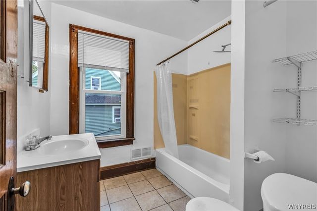 7 Custer Street, Buffalo, NY 14214