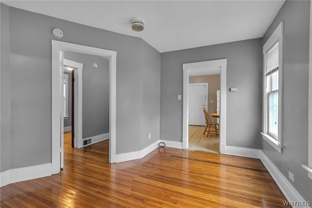 7 Custer Street, Buffalo, NY 14214