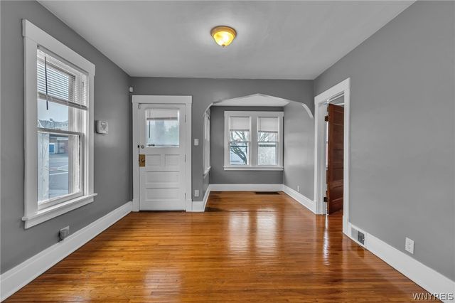 7 Custer Street, Buffalo, NY 14214