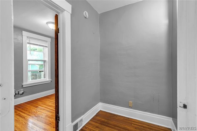 7 Custer Street, Buffalo, NY 14214