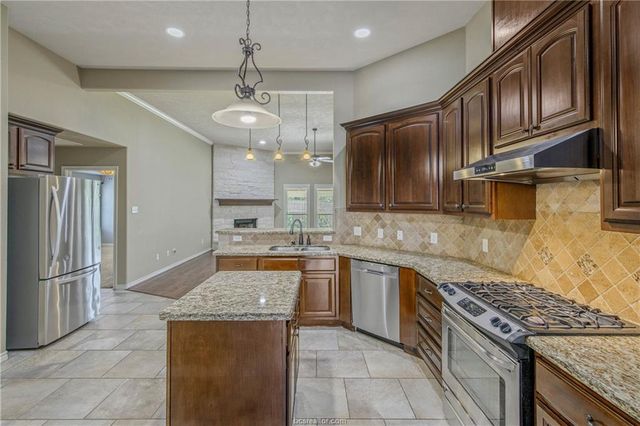 1114 Pamplin Court, College Station, TX 77845