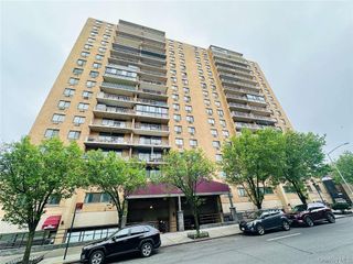 92-29 Queens Boulevard 16H, Rego Park, NY 11374