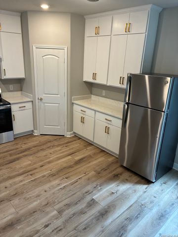 7330 Sharma Valley, San Antonio, TX 78252