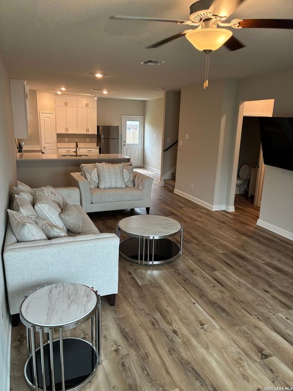 7330 Sharma Valley, San Antonio, TX 78252