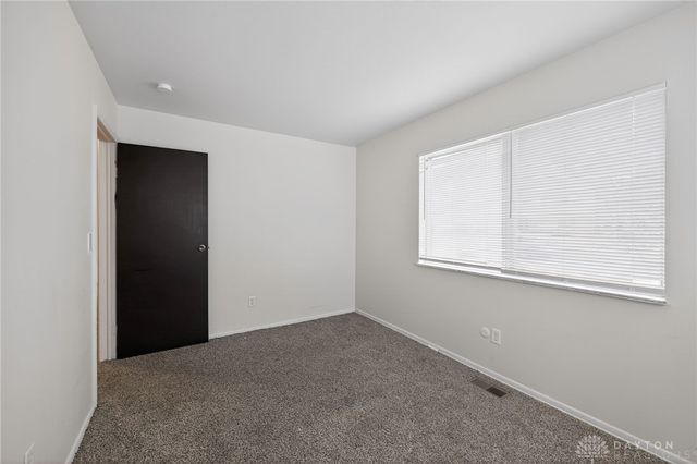 4436 Procuniar Drive, Huber Heights, OH 45424