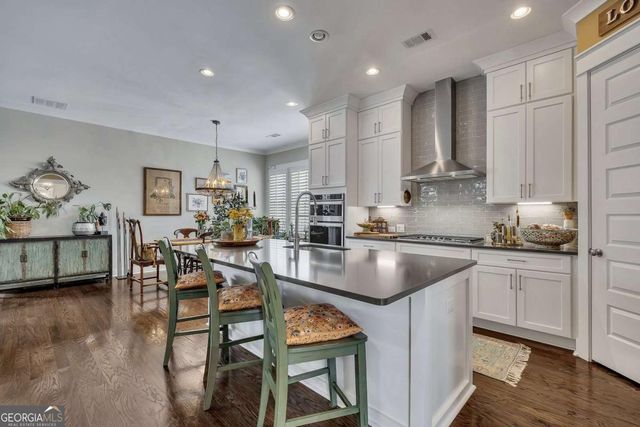 263 Dawson Drive, Woodstock, GA 30188