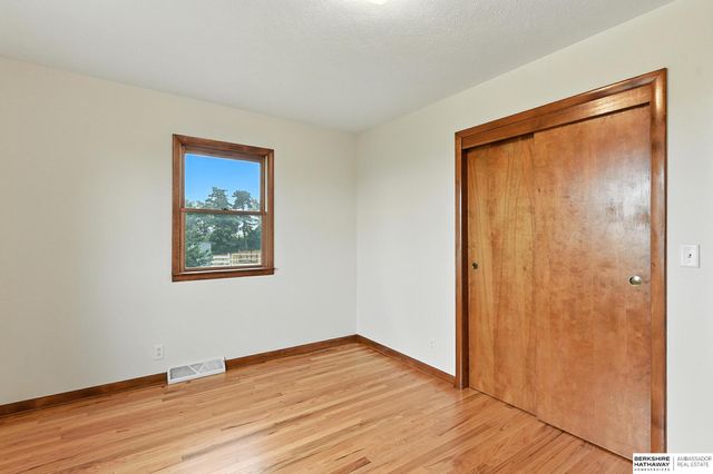 15918 Church Road, Louisville, NE 68037