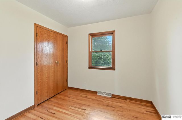 15918 Church Road, Louisville, NE 68037