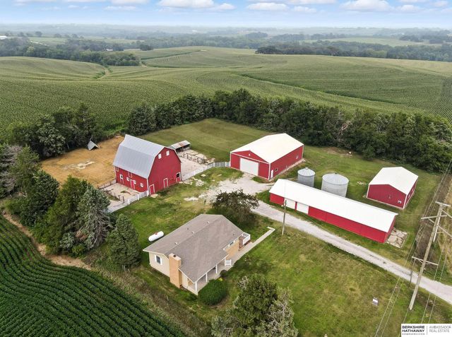 15918 Church Road, Louisville, NE 68037