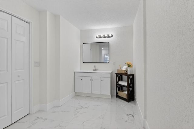 3833 IRONWEDGE DRIVE, Orlando, FL 32808