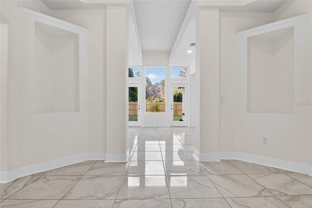 Image 12 of property listing at 3833 IRONWEDGE DRIVE, Orlando, FL 32808