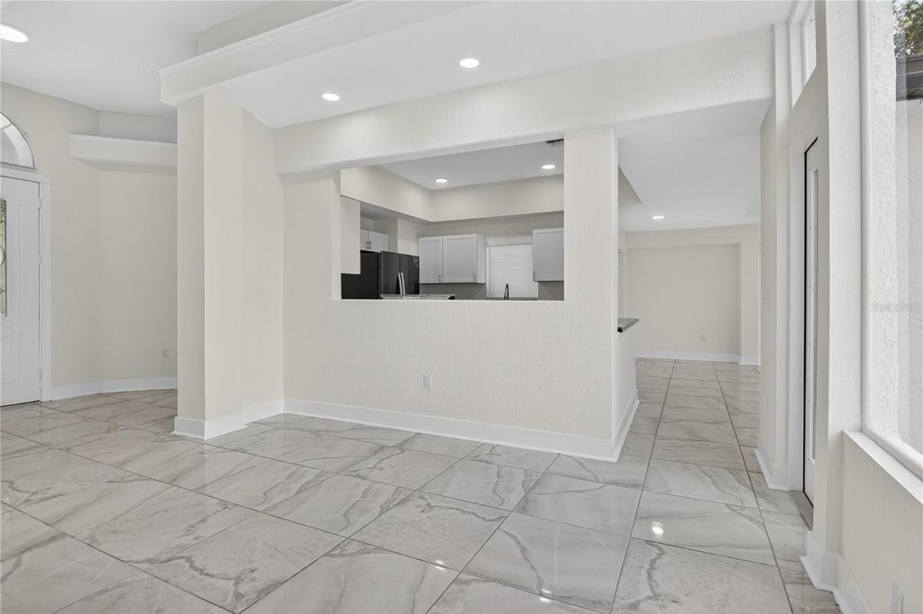 Image 13 of property listing at 3833 IRONWEDGE DRIVE, Orlando, FL 32808