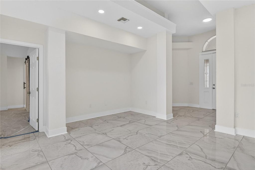 Image 14 of property listing at 3833 IRONWEDGE DRIVE, Orlando, FL 32808