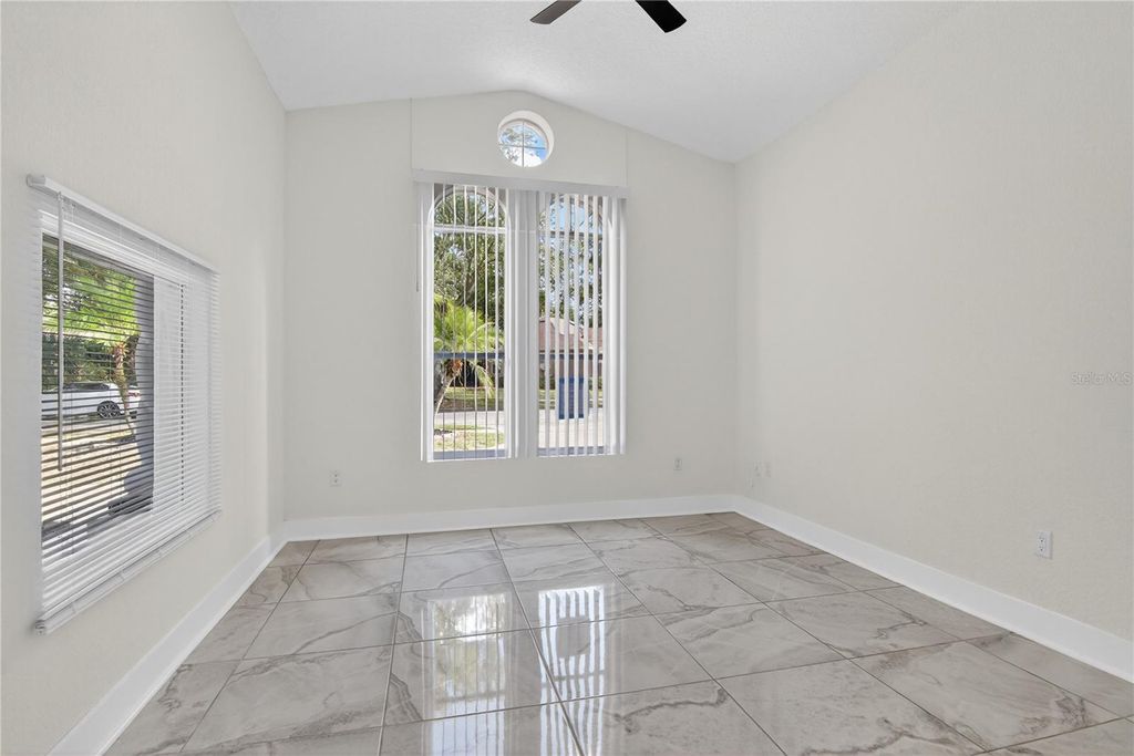 Image 16 of property listing at 3833 IRONWEDGE DRIVE, Orlando, FL 32808